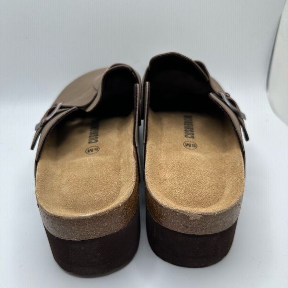 CUSHIONAIRE Women's Cork Footbed Platform Clog 8 BROWN - Picture 4 of 7